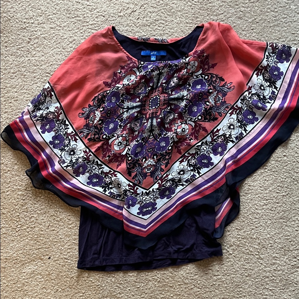 Beautiful Cape Top
